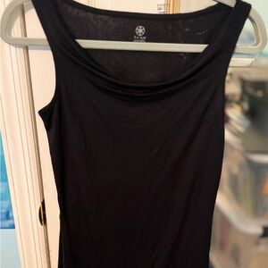 Gaiam Black Fitted Sleeveless Tank Top